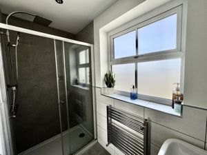 Photo 17- click for photo gallery